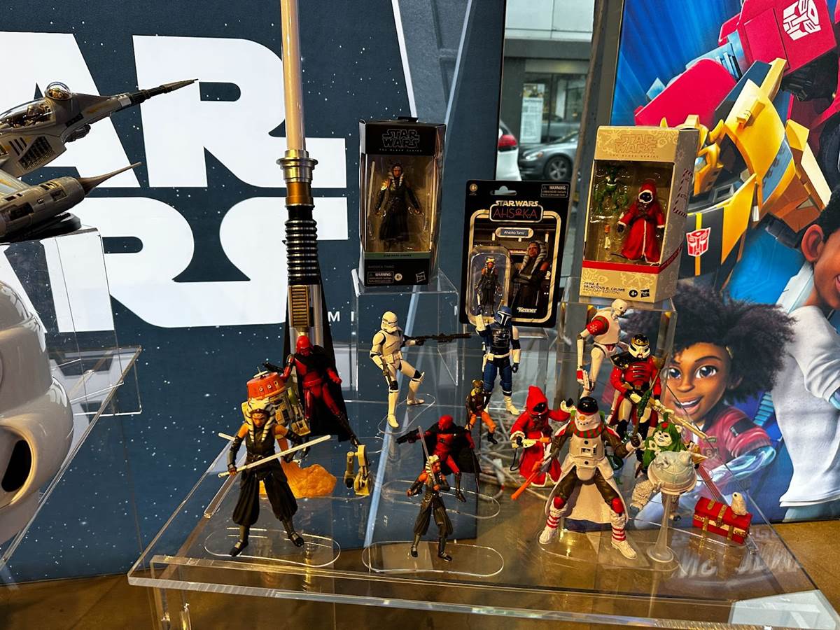 https://www.laughingplace.com/w/wp-content/uploads/2023/10/toy-fair-2023-hasbro-showcase-marvel-star-wars-tra.jpeg