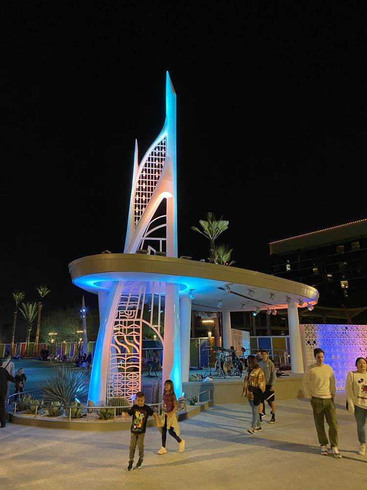 Photos New Stage Debuts at Downtown Disney