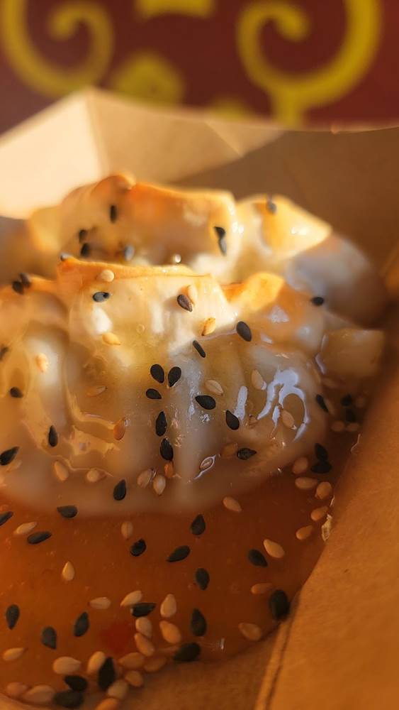 Disneyland Resort Lunar New Year 2024 Sampling and Reviewing This Year