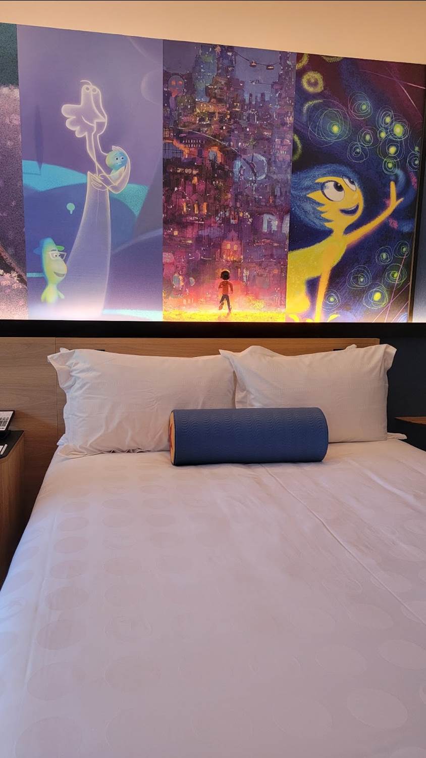Photos / Video: Pixar Place Hotel Room & Pixel Suite Tour ...