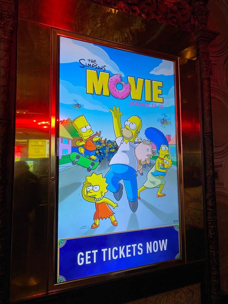 Video / Photos "The Simpsons Movie" Fan Event at El Capitan Theatre