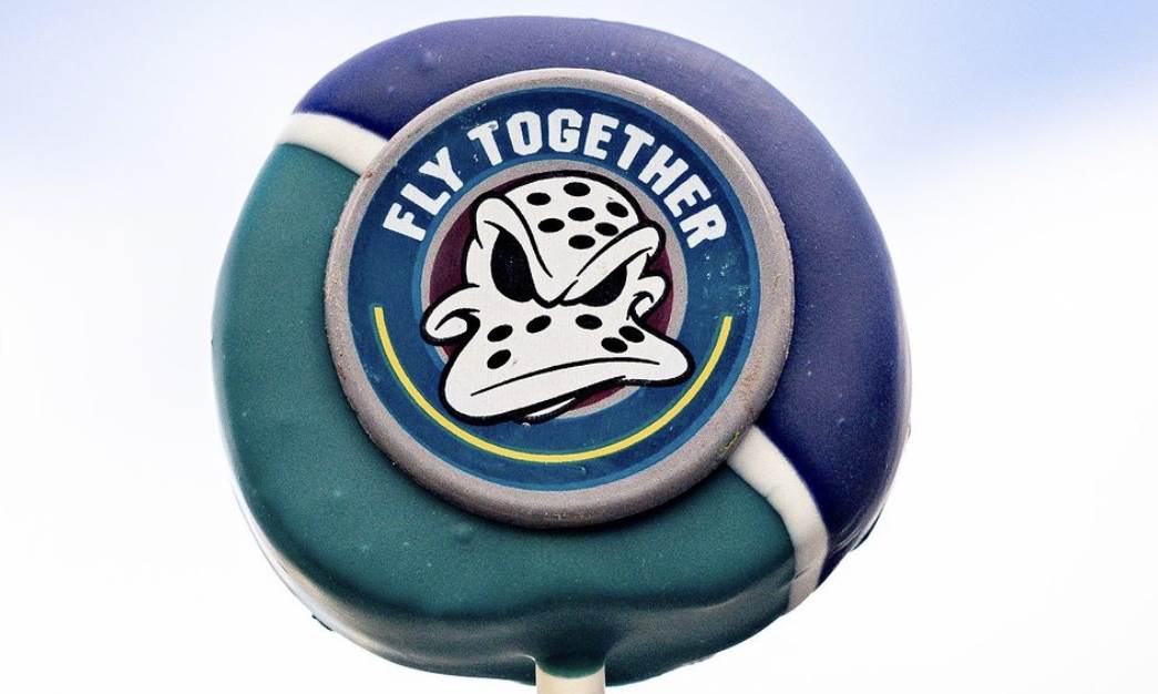 New Treats And Drinks Introduced To Celebrate Anaheim Ducks Days Later This Week at Disney California Adventure - - Vimarsana News