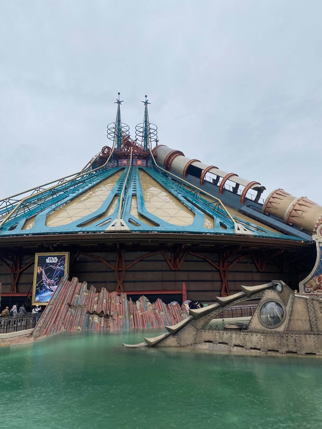 Video Tour the Reimagined Les Mystères du Nautilus at Disneyland Paris
