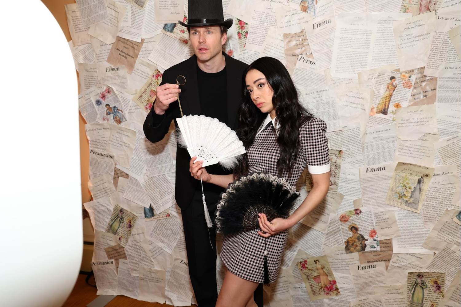 Aimee Garcia and Paul Campbell Discuss The Unique Dynamic of Playing a