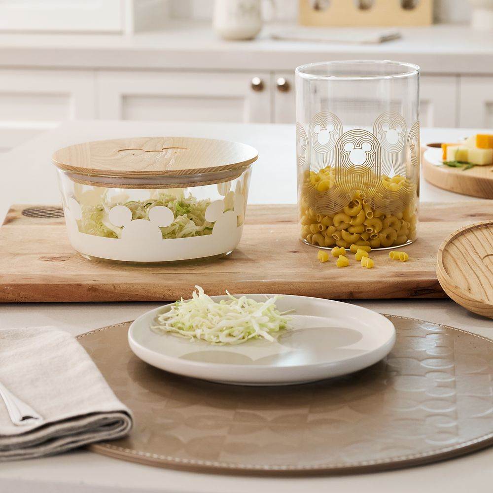 Free Shipping on Any Size Order at Disney Store