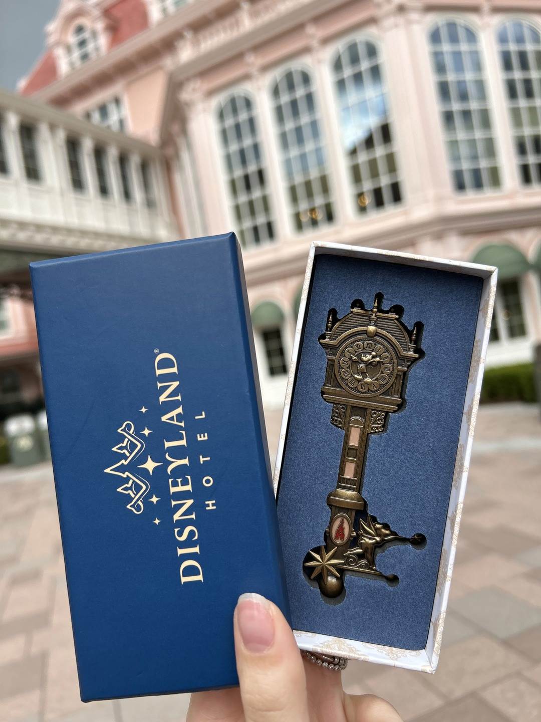 Disneyland Hotel Collectible Key Releasing Friday, April 19th at Disneyland Paris