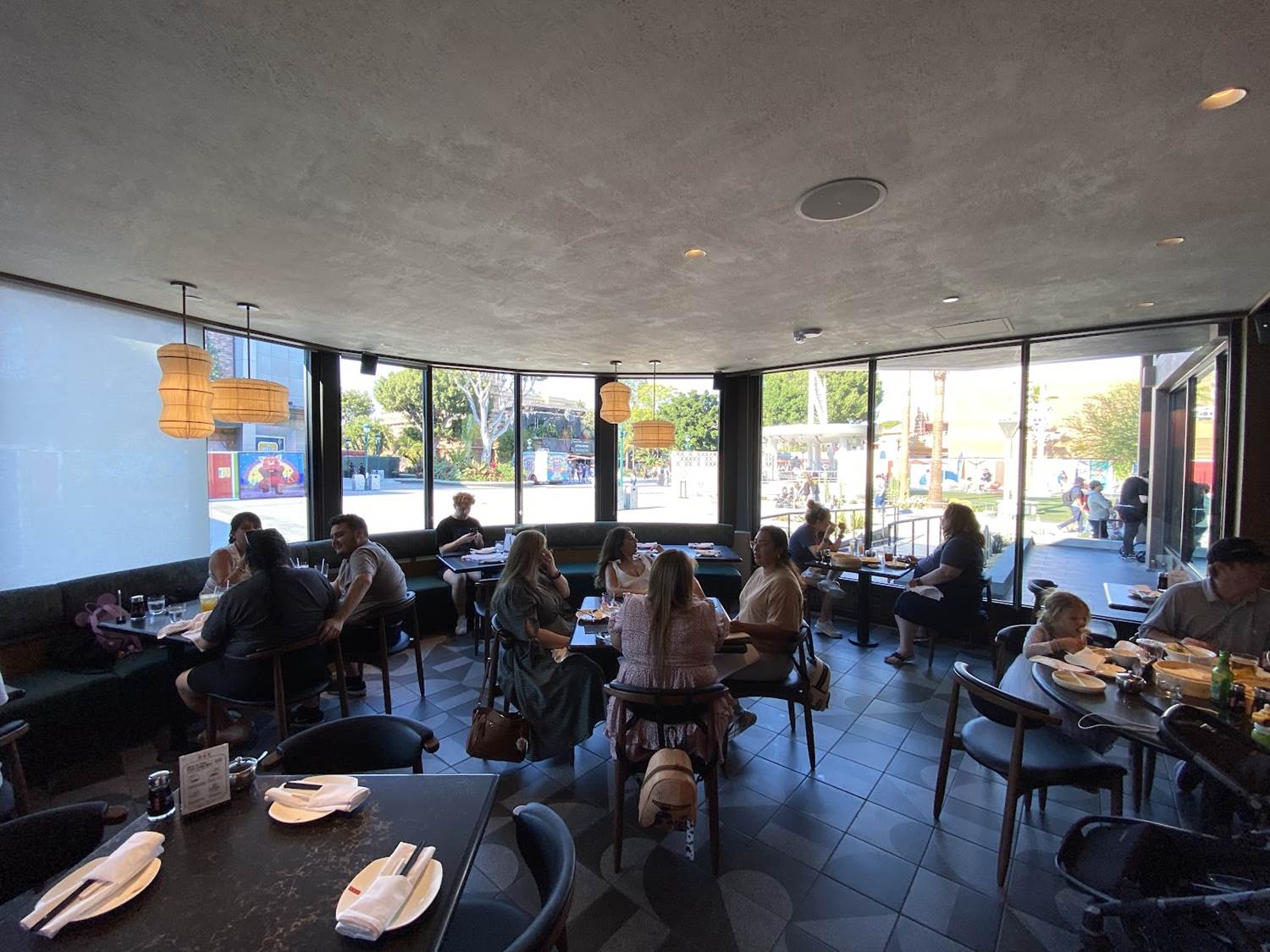 Photos: Take A Look Around The New Din Tai Fung Location In Downtown ...