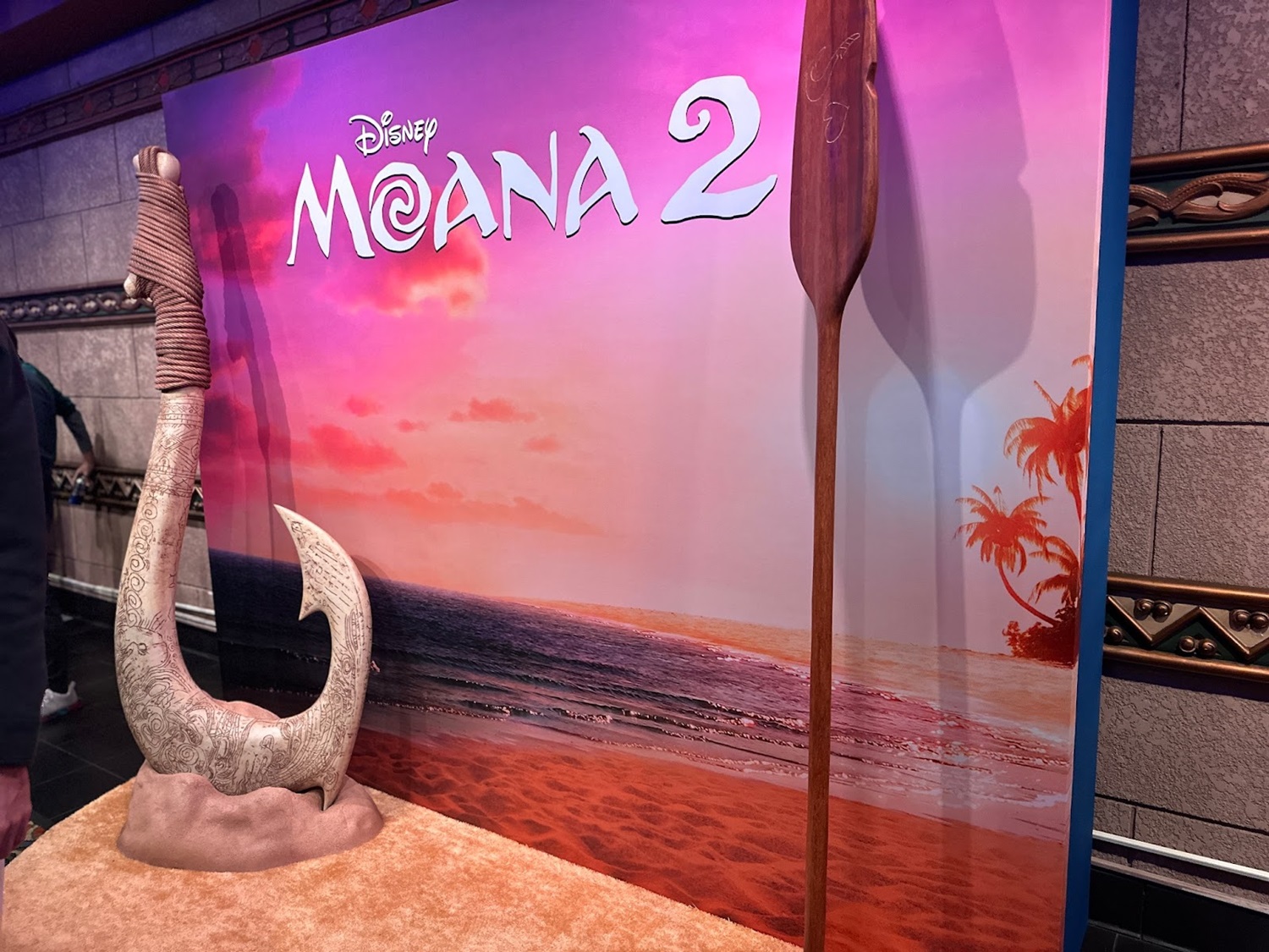 Photos / Video: “Moana 2” Sails Into Hollywood’s El Capitan Theatre ...